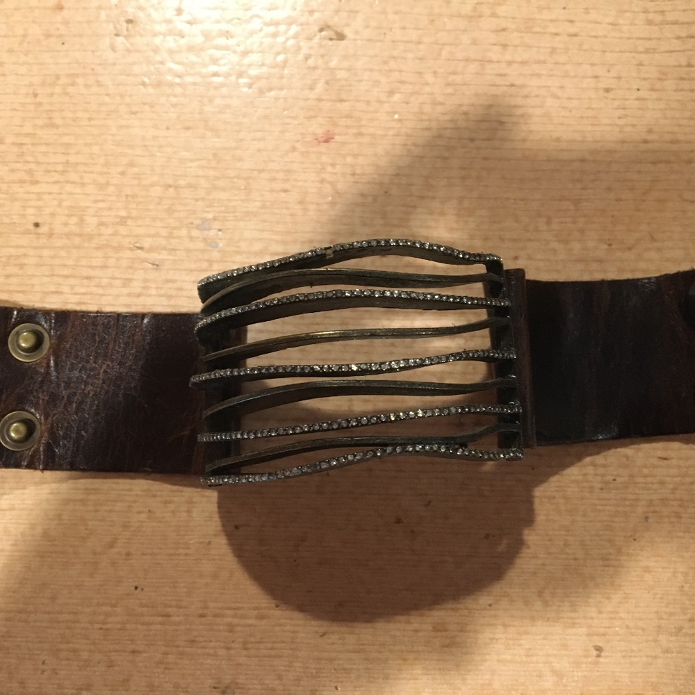 Studded leather bracelet